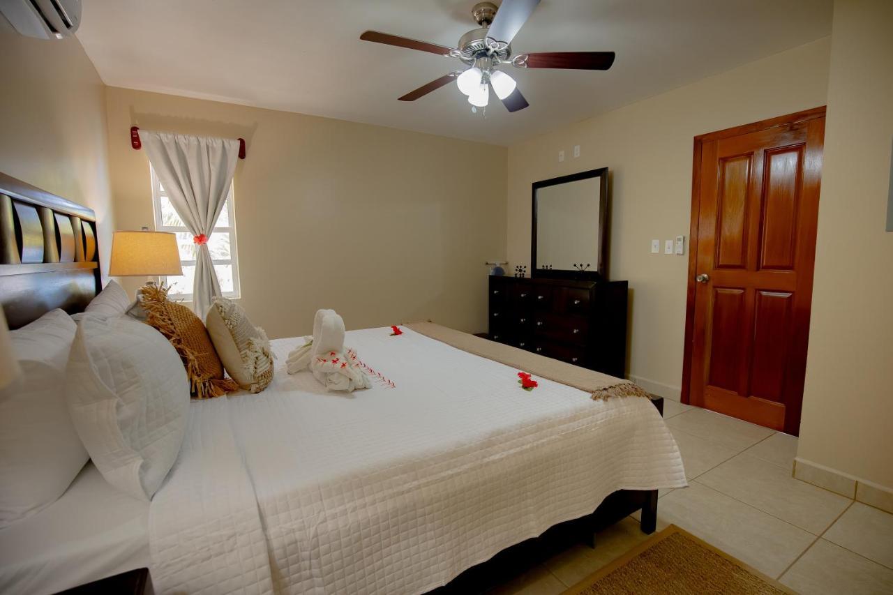 Hidden Jewel Boutique Hotel San Pedro  Bagian luar foto