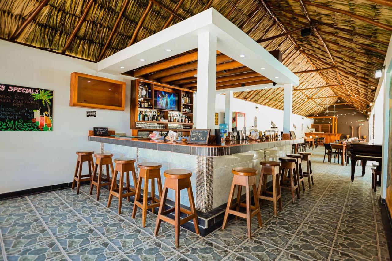 Hidden Jewel Boutique Hotel San Pedro  Bagian luar foto